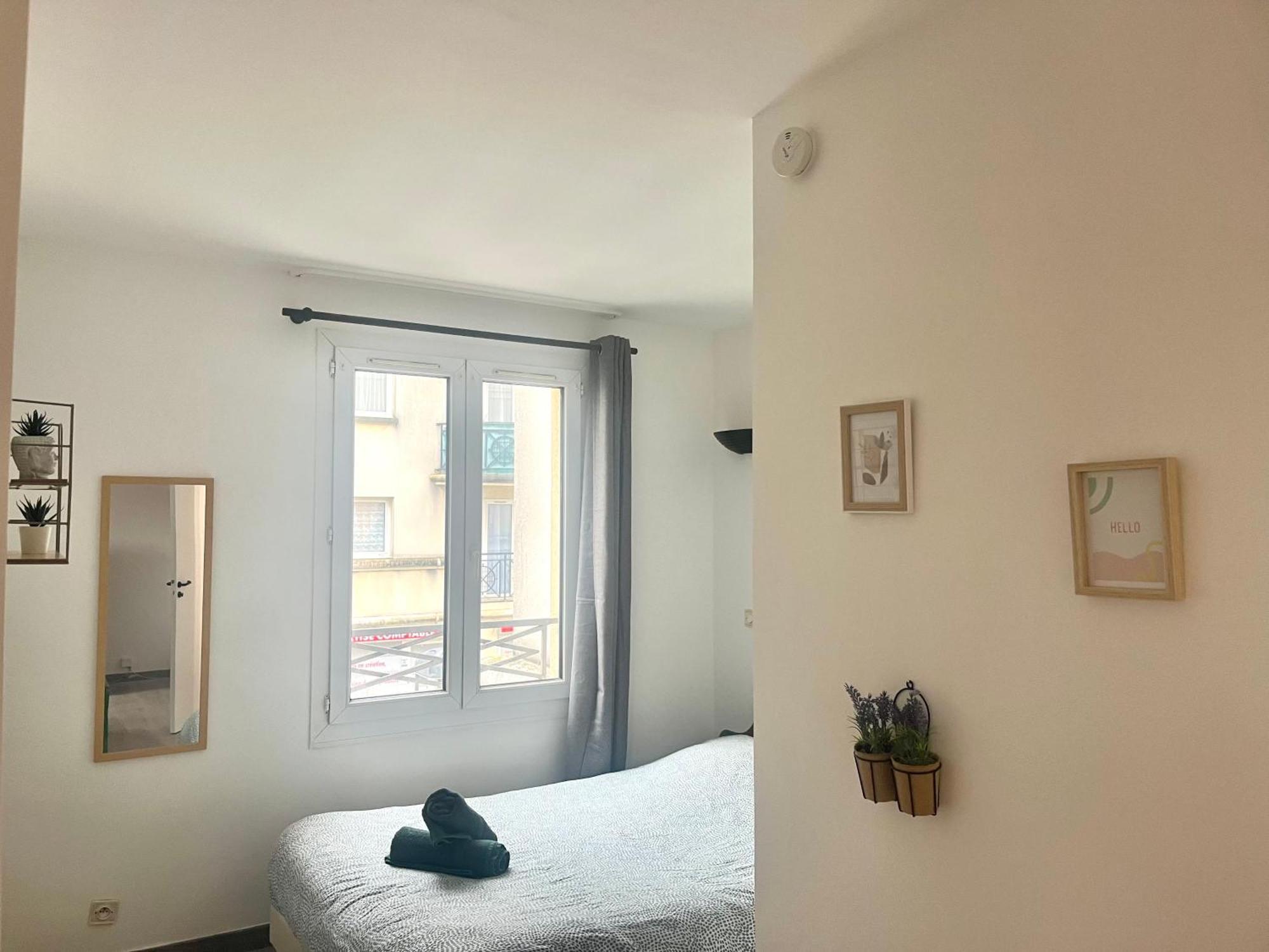 Studio -Sweethome - Paris-Disney - 3 Min Gare Bussy-Saint-Georges Buitenkant foto